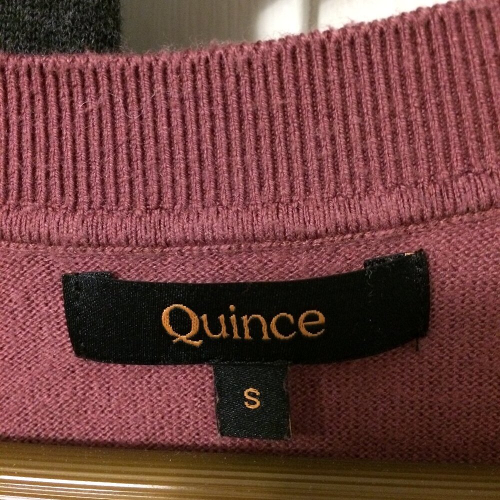 Bundle of 2 Quince Cotton/Cashmere blend v-necks size small - Picture 5 of 5